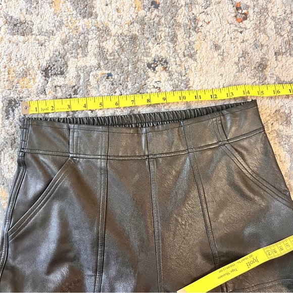 SPANX Faux leather Joggers Black - Picture 3 of 8